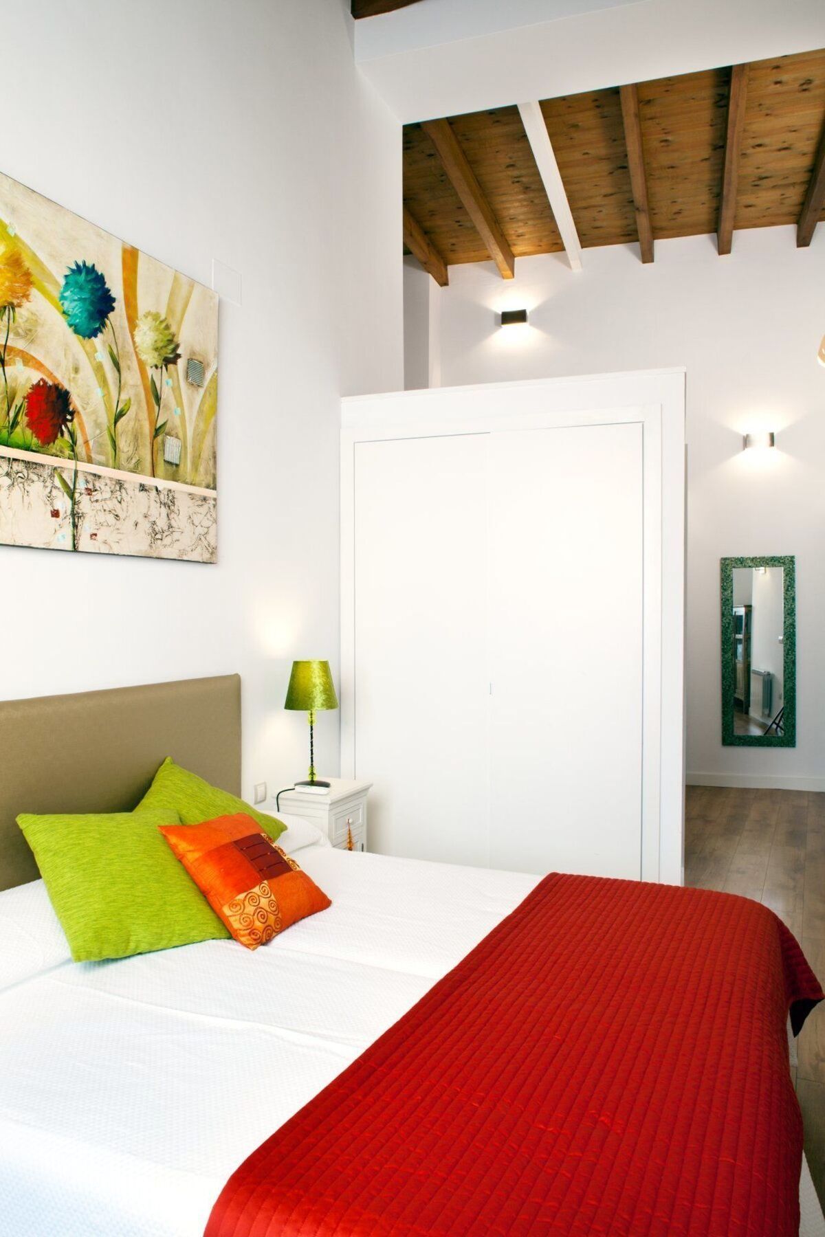 Singular Castellar * Seville